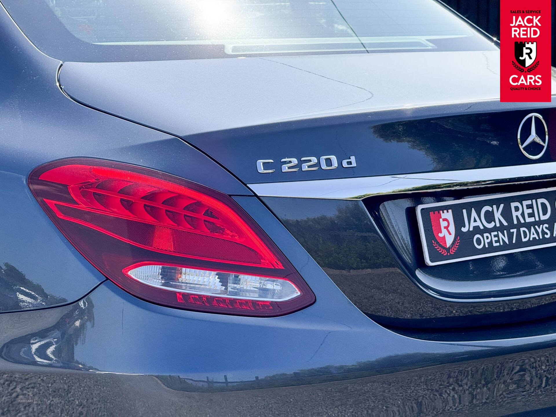 Jan 2016 Mercedes C-Class C220d SE 4dr Auto