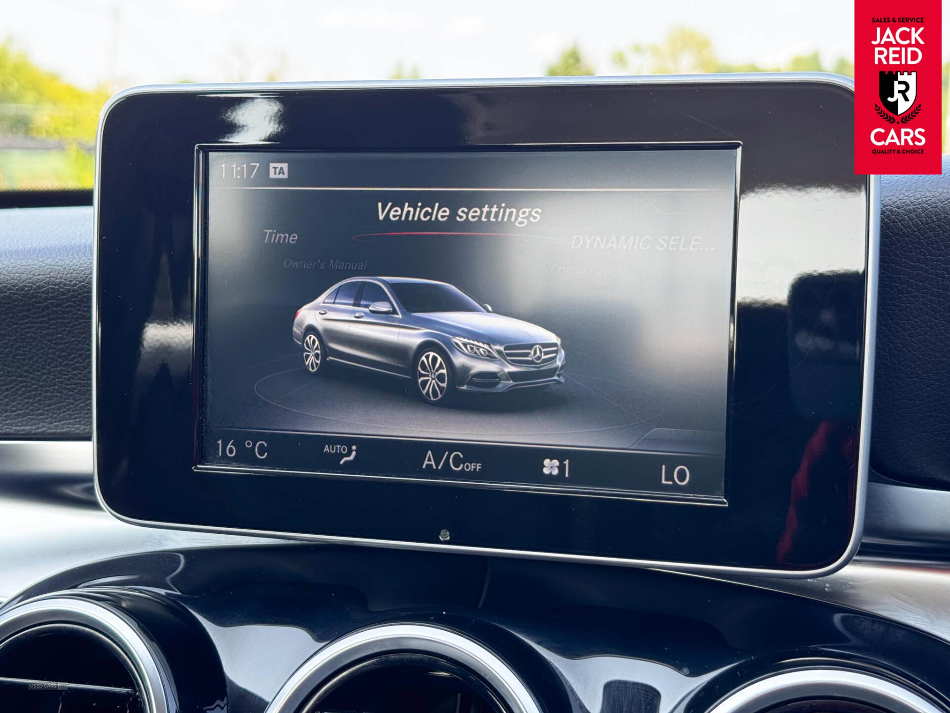 Jan 2016 Mercedes C-Class C220d SE 4dr Auto