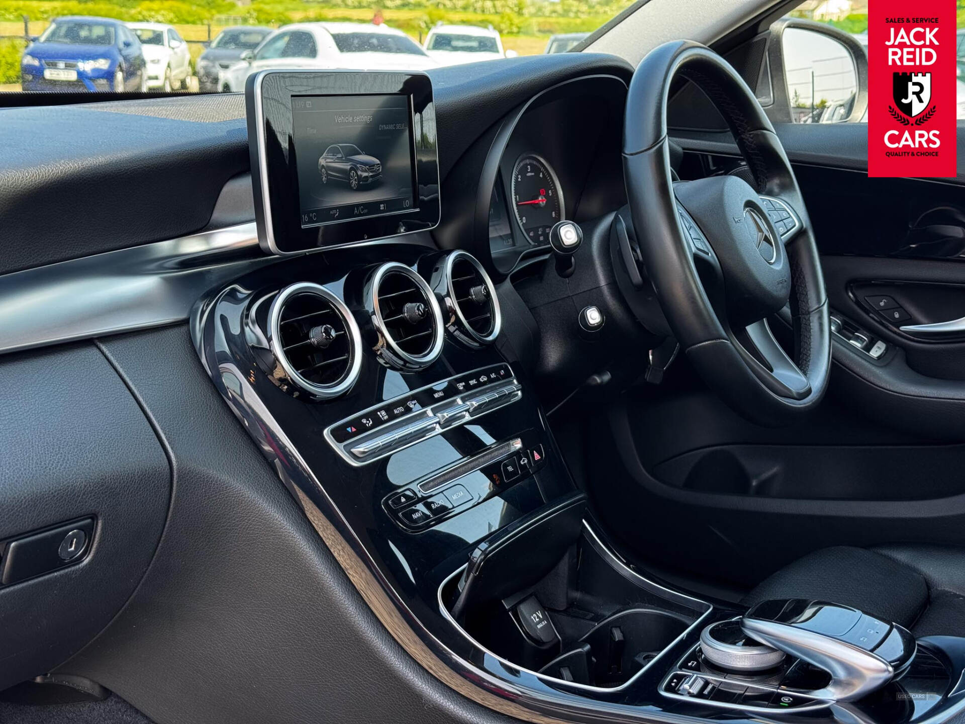 Jan 2016 Mercedes C-Class C220d SE 4dr Auto