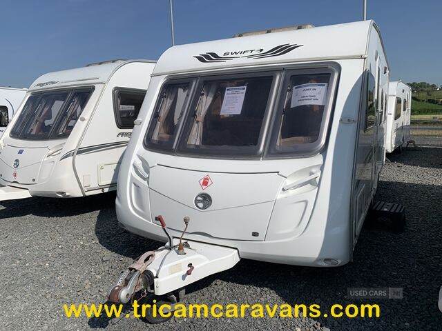 2007 Swift Challenger 540/4, Fixed End Bed 4 Berth
