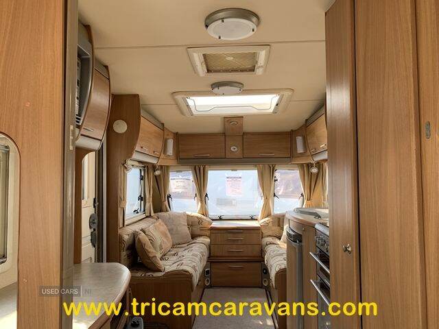  2007 Swift Challenger 540/4, Fixed End Bed 4 Berth