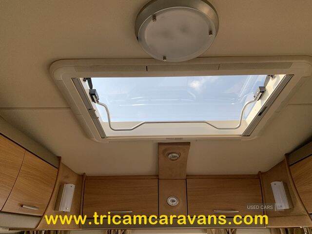 2007 Swift Challenger 540/4, Fixed End Bed 4 Berth