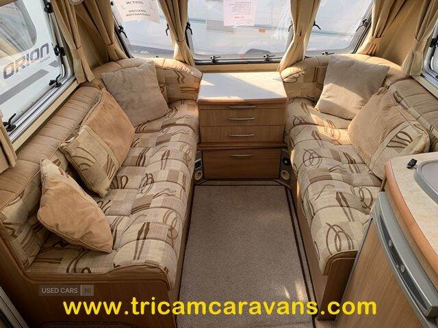  2007 Swift Challenger 540/4, Fixed End Bed 4 Berth