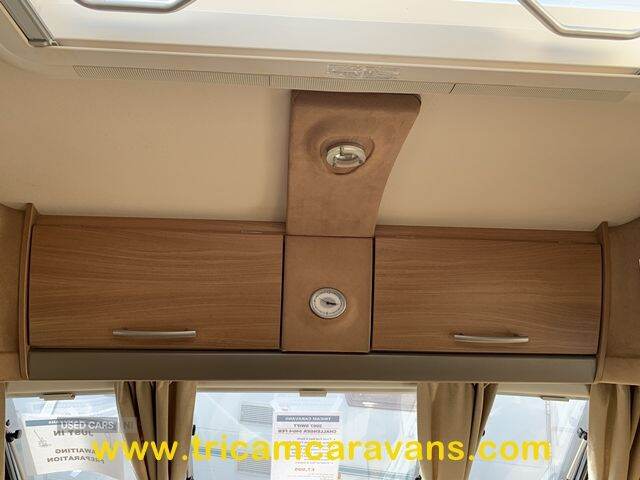  2007 Swift Challenger 540/4, Fixed End Bed 4 Berth
