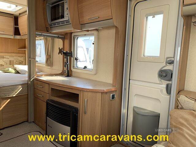  2007 Swift Challenger 540/4, Fixed End Bed 4 Berth