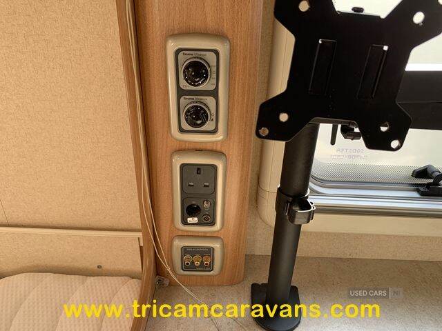 2007 Swift Challenger 540/4, Fixed End Bed 4 Berth