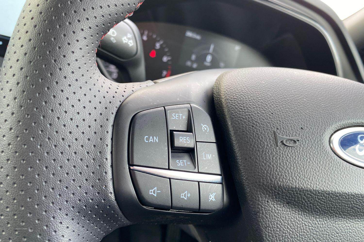 Mar 2025 Ford Focus 1.0 EcoBoost Hybrid mHEV ST-Line 5dr