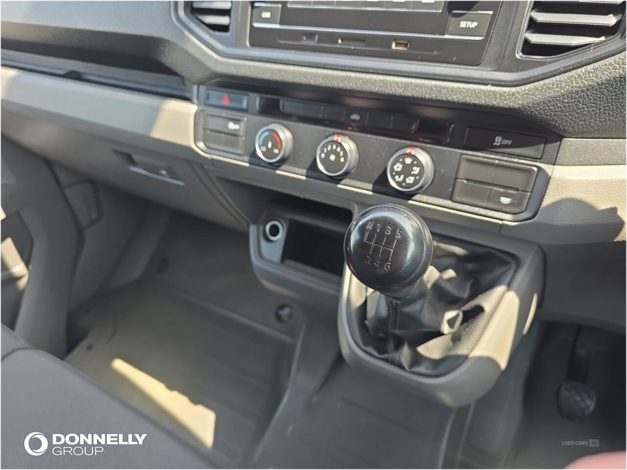 Mar 2021 Volkswagen Crafter 2.0 TDI 140PS Startline ETG Tipper D/Cab