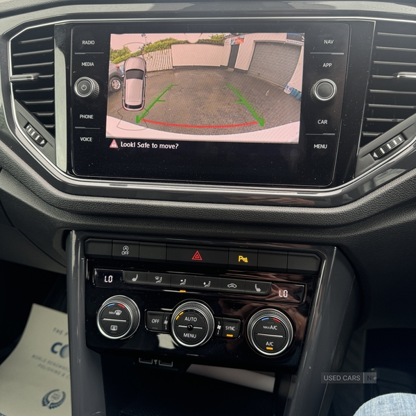 Volkswagen T-Roc HATCHBACK in Down