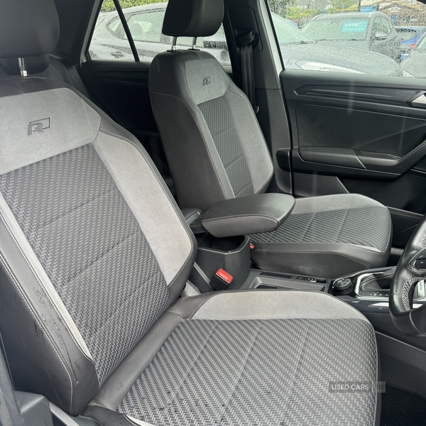 Volkswagen T-Roc HATCHBACK in Down