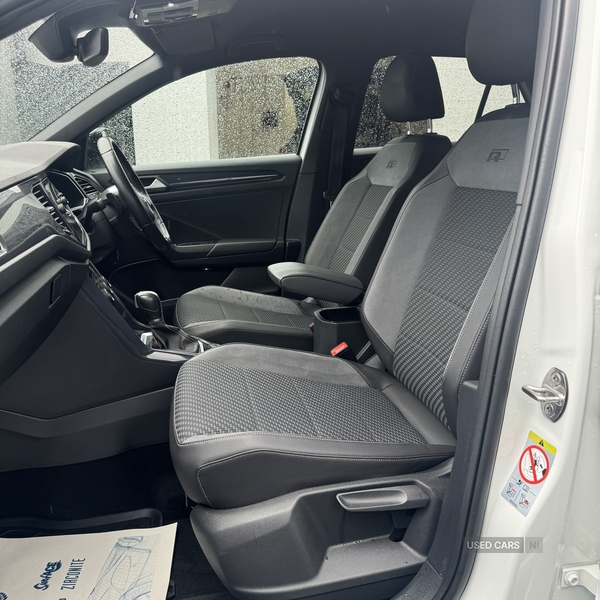 Volkswagen T-Roc HATCHBACK in Down