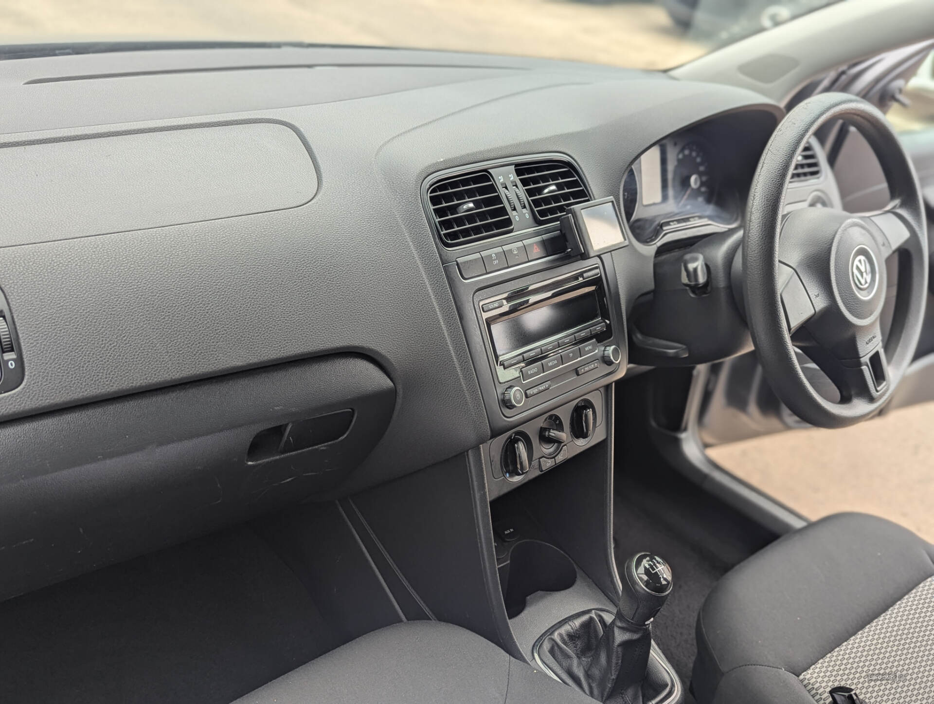 Apr 2014 Volkswagen Polo 1.2 60 S 5dr [AC]