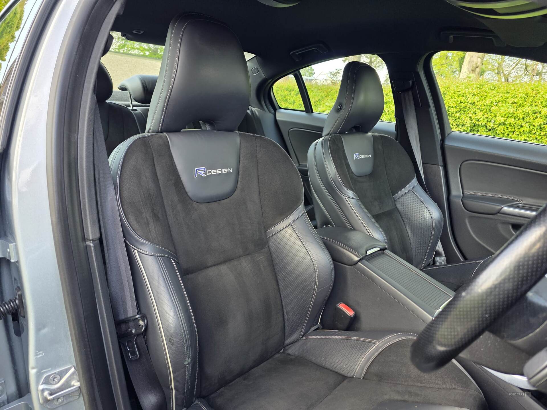Mar 2014 Volvo S60 D3 [136] R DESIGN Lux 4dr Geartronic