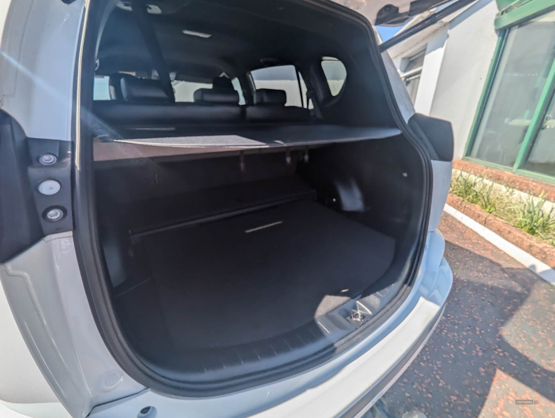 Apr 2017 Toyota RAV-4 2.5 VVT-i Hybrid Excel TSS 5dr CVT