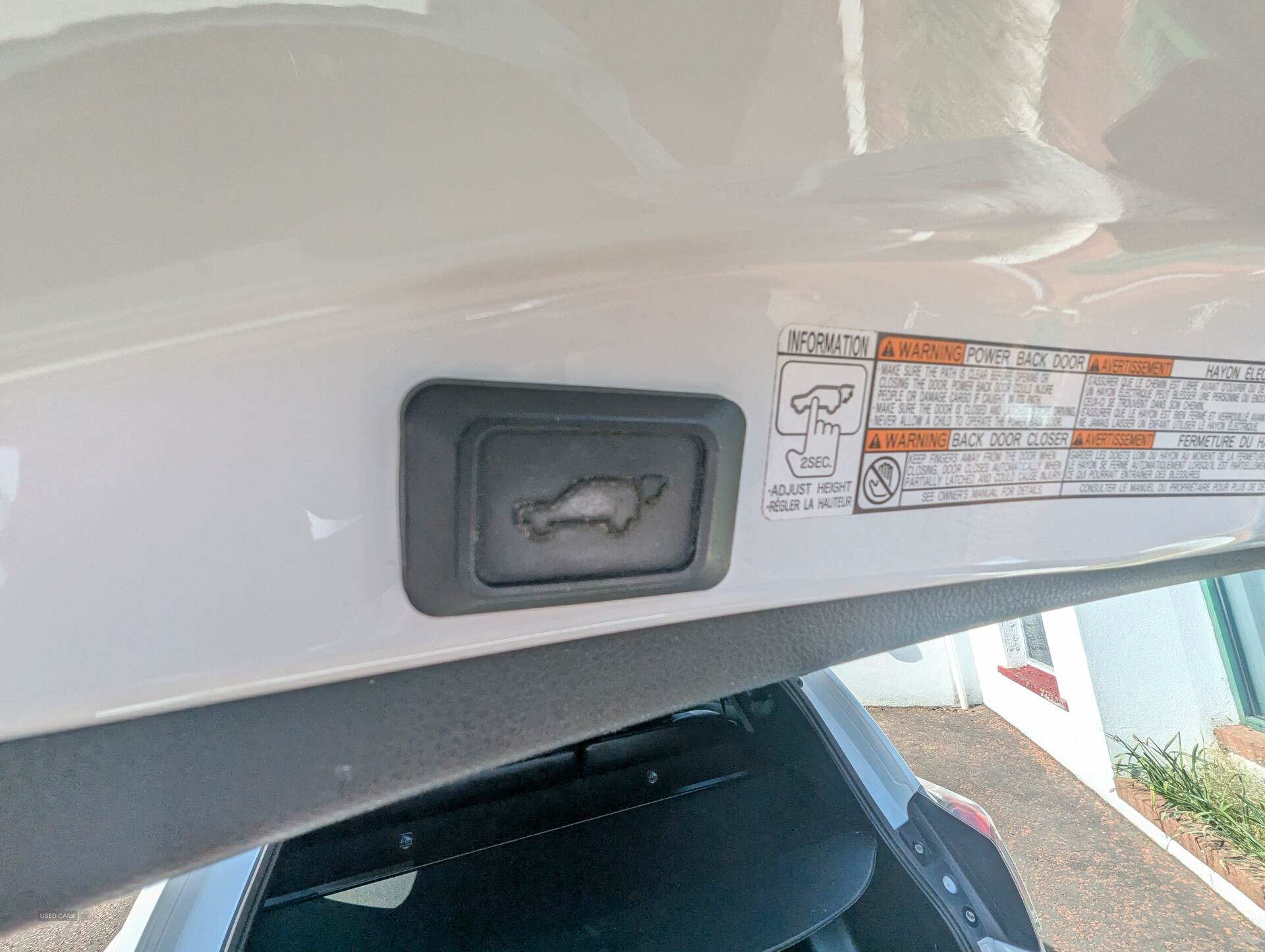 Apr 2017 Toyota RAV-4 2.5 VVT-i Hybrid Excel TSS 5dr CVT