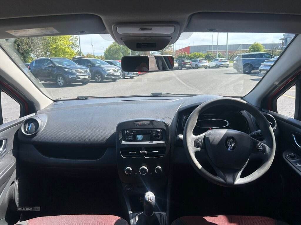 Nov 2013 Renault Clio 1.2 16V Expression+ 5dr