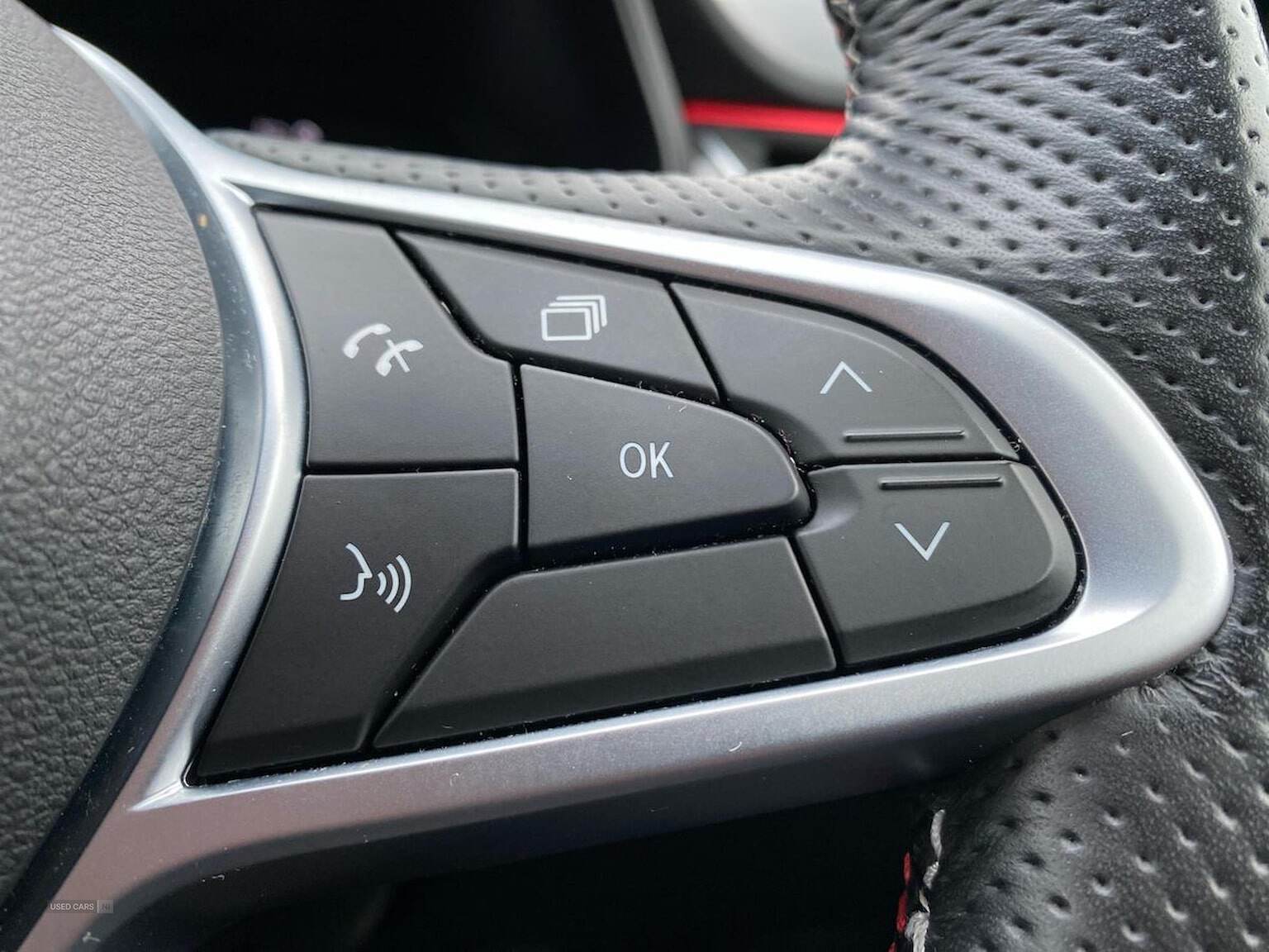 Jan 2022 Renault Arkana 1.6 E-Tech Hybrid 145 R.S. Line 5Dr Auto