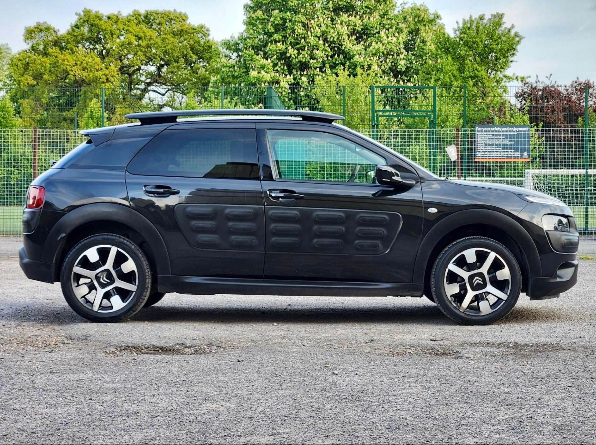 Mar 2017 Citroen C4 Cactus 1.2 PureTech [82] Flair 5dr