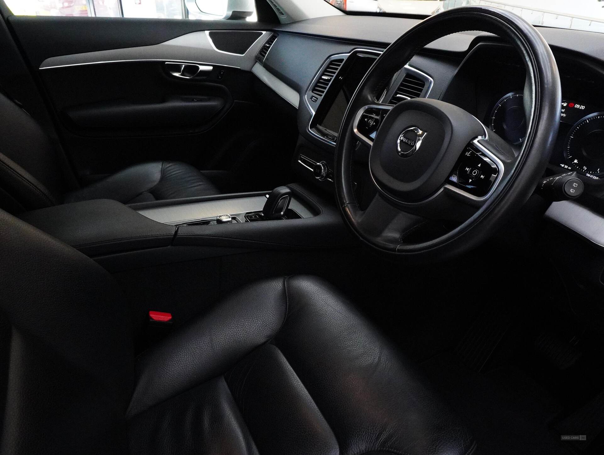 Apr 2021 Volvo XC90 2.0 B5D [235] Momentum 5dr AWD Geartronic