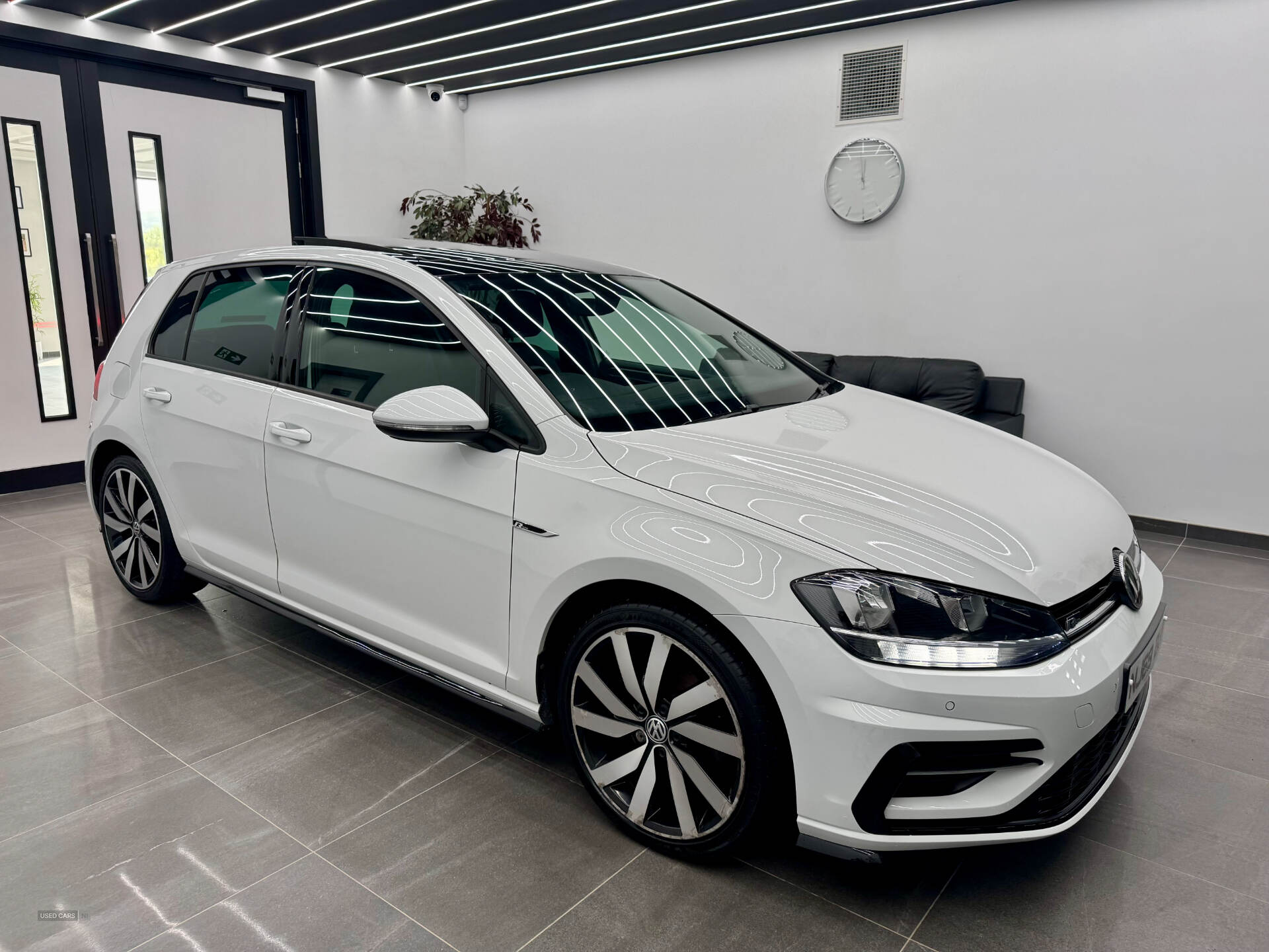 Volkswagen Golf HATCHBACK in Derry / Londonderry