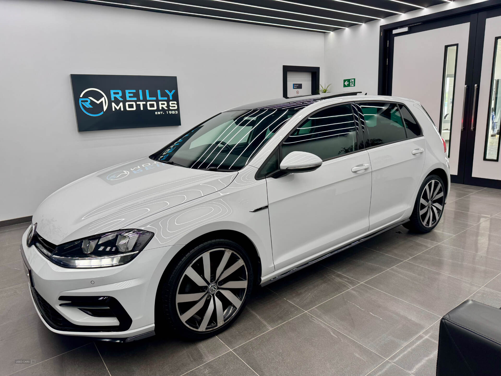 Volkswagen Golf HATCHBACK in Derry / Londonderry