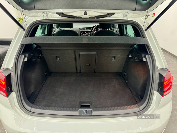 Volkswagen Golf HATCHBACK in Derry / Londonderry