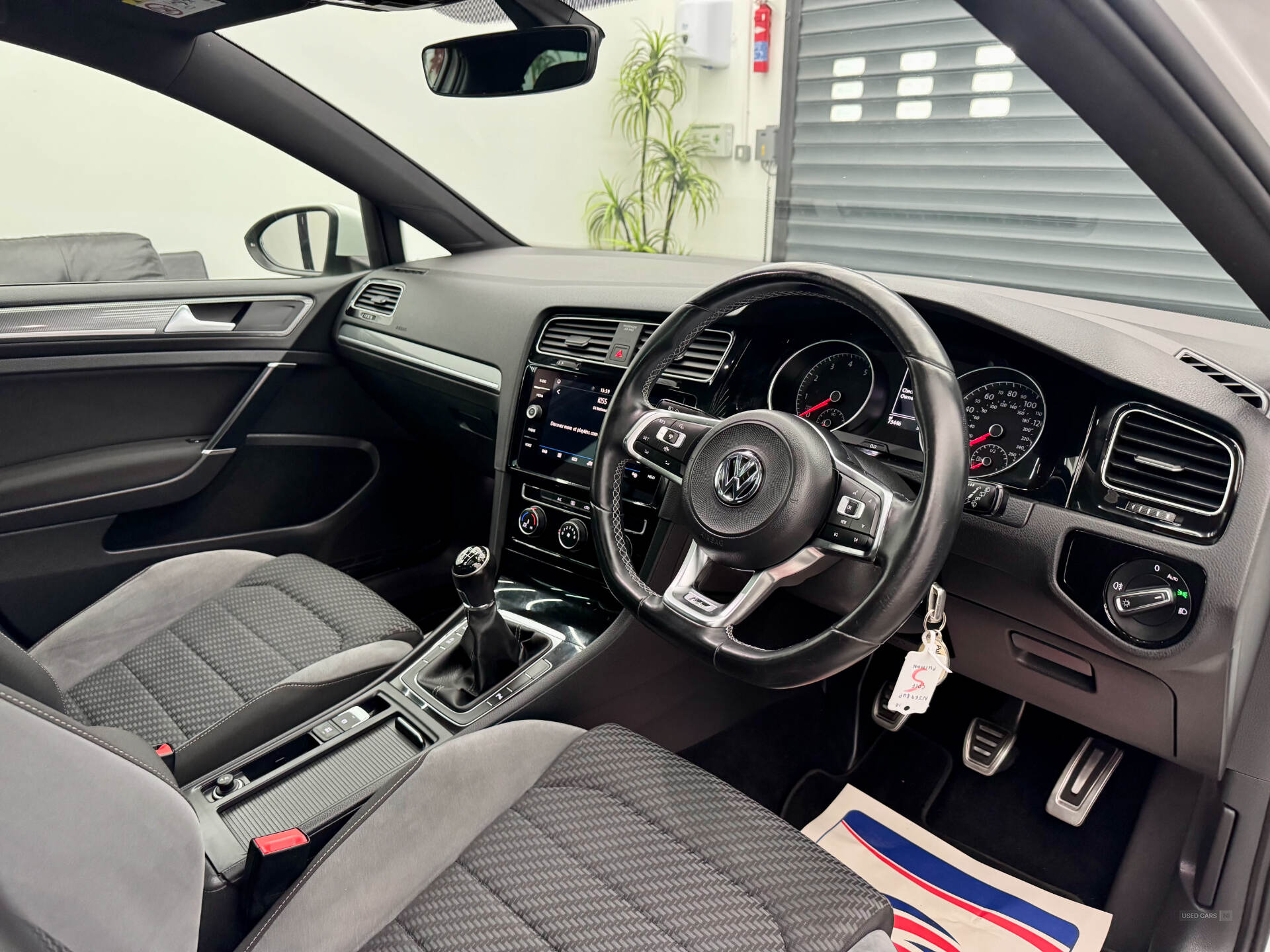 Volkswagen Golf HATCHBACK in Derry / Londonderry