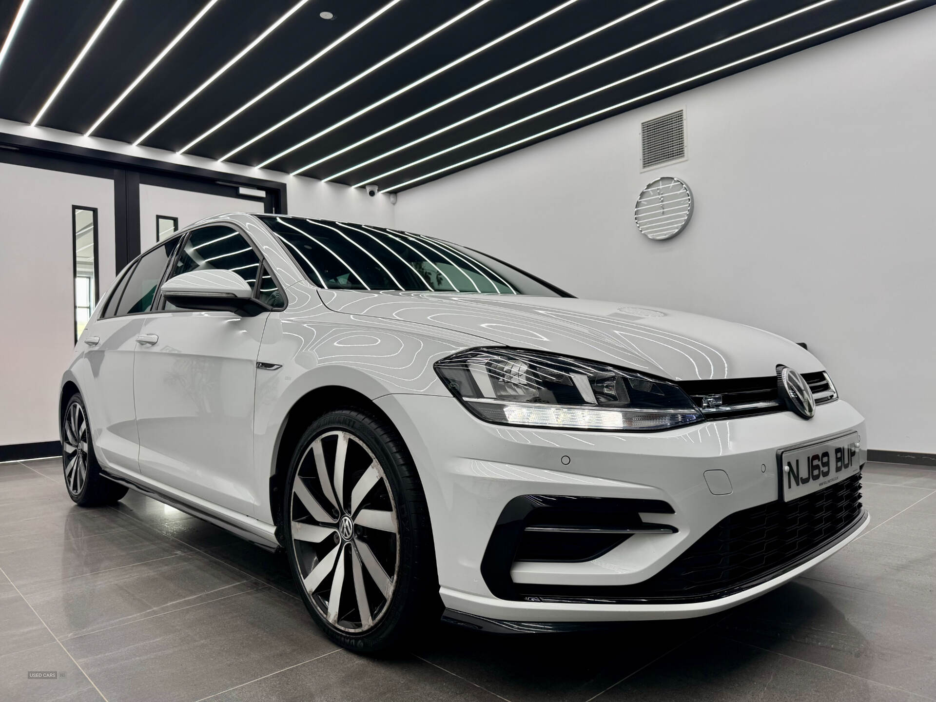 Volkswagen Golf HATCHBACK in Derry / Londonderry