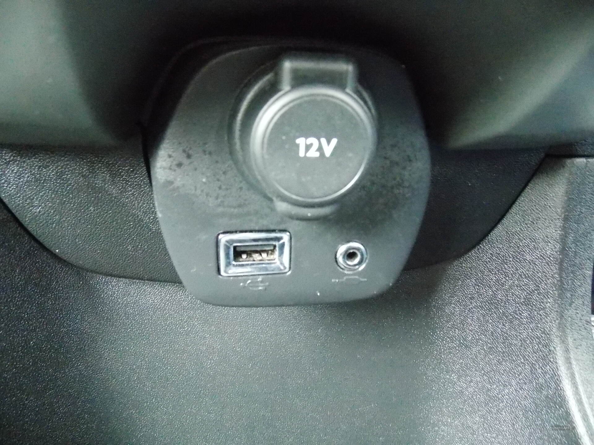 Nov 2014 Toyota Aygo 1.0 VVT-i X-Play 5dr