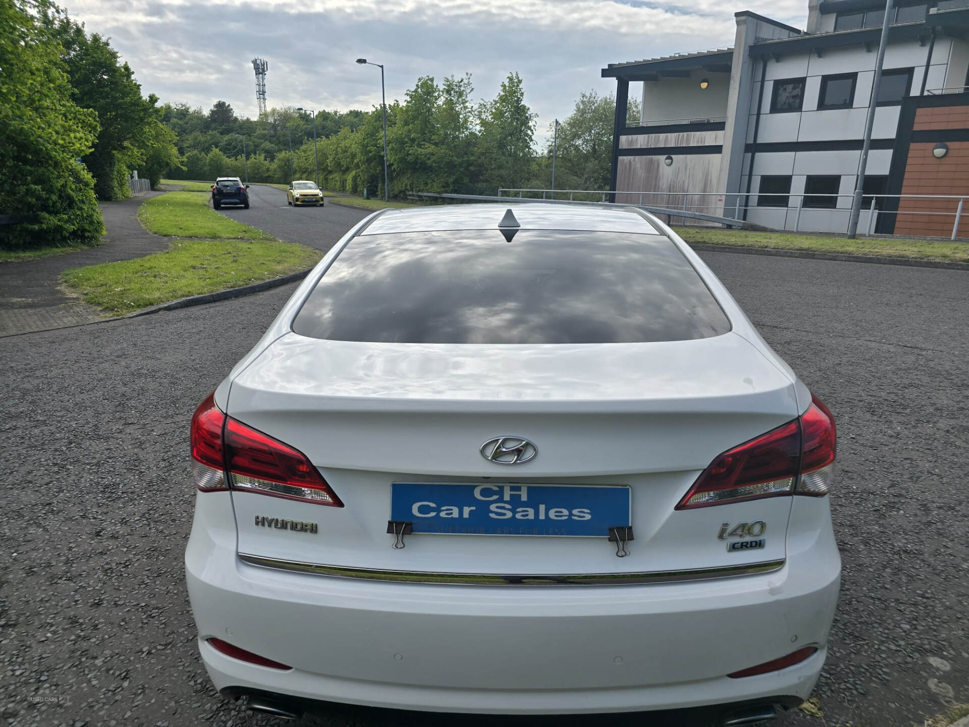 Hyundai i40 DIESEL SALOON in Down