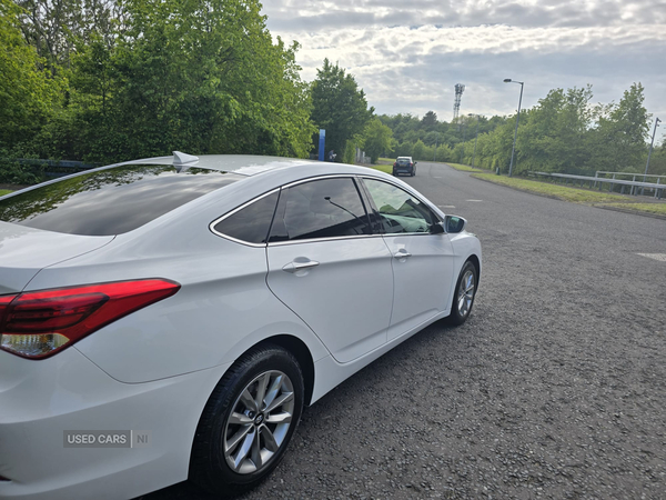 Hyundai i40 DIESEL SALOON in Down
