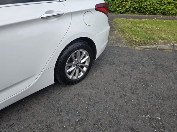 Hyundai i40 DIESEL SALOON in Down