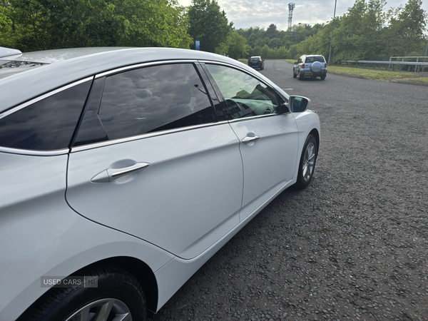 Hyundai i40 DIESEL SALOON in Down