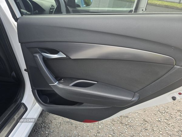Hyundai i40 DIESEL SALOON in Down