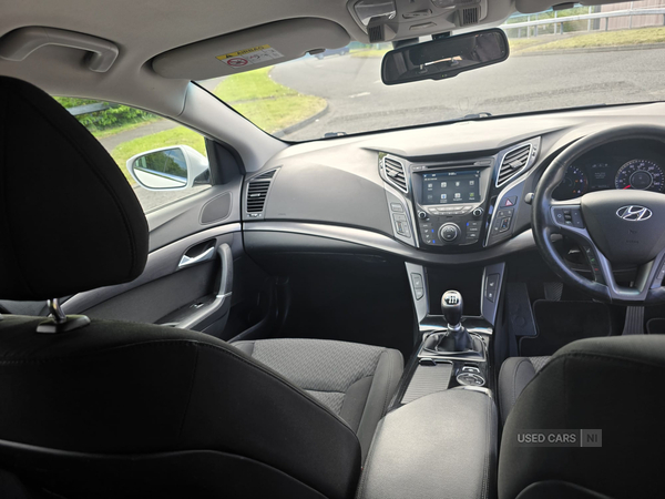 Hyundai i40 DIESEL SALOON in Down