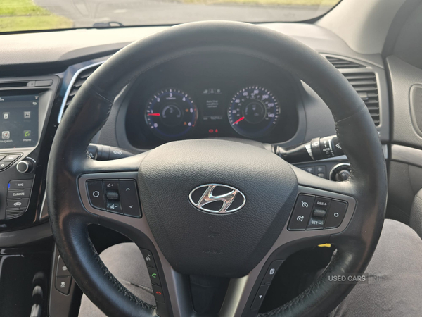 Hyundai i40 DIESEL SALOON in Down