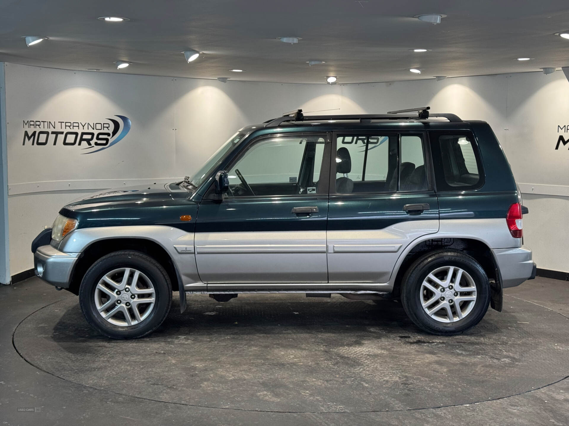 Jan 2004 Mitsubishi Shogun 2.0 GDI Equippe 5dr