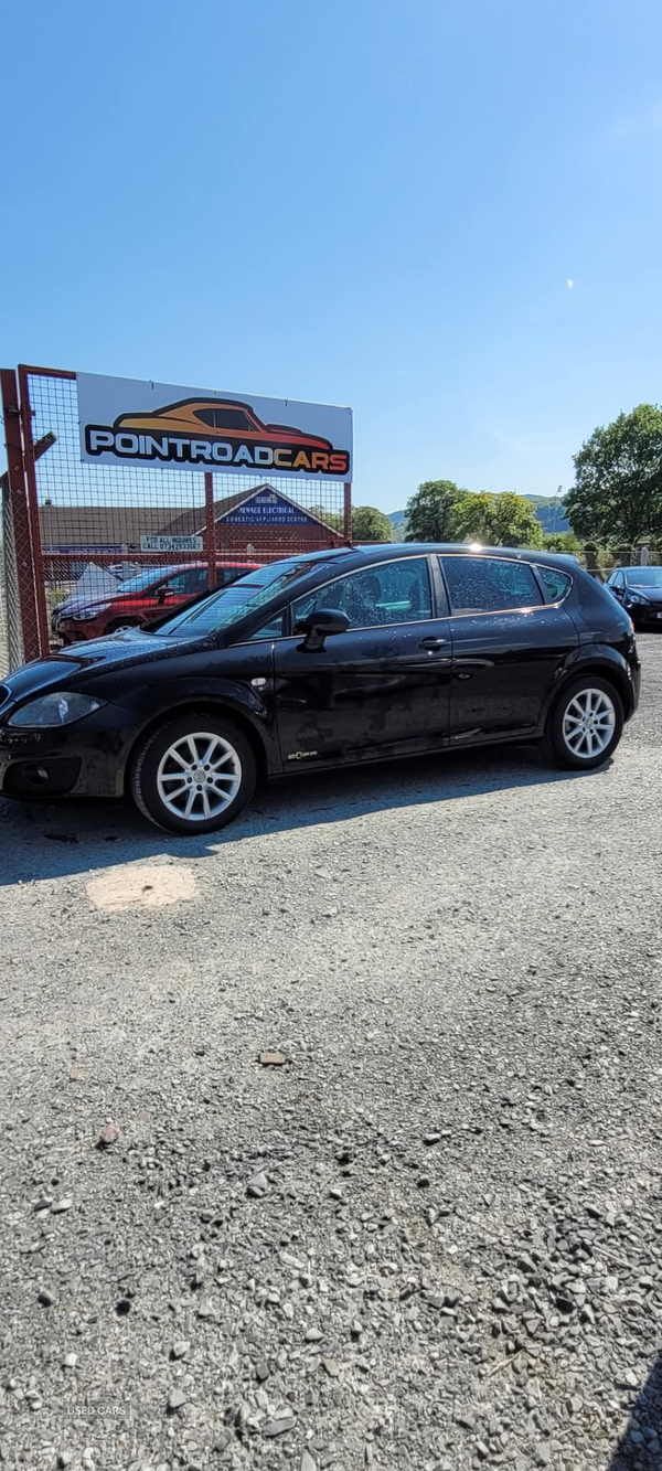 Seat Leon HATCHBACK in Down