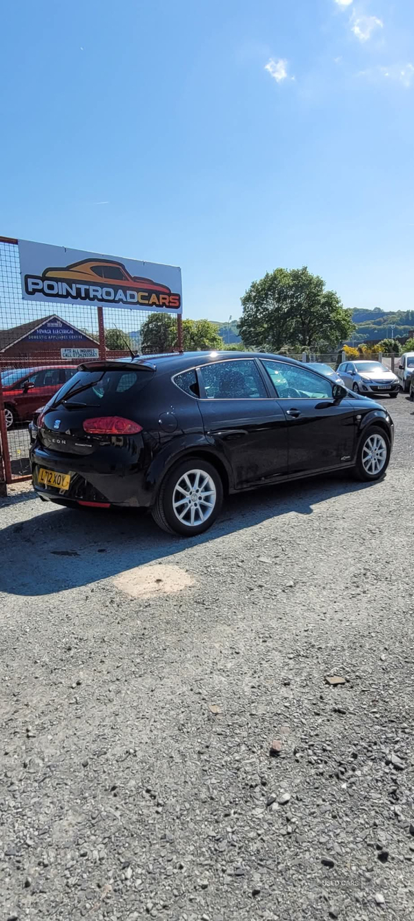 Seat Leon HATCHBACK in Down