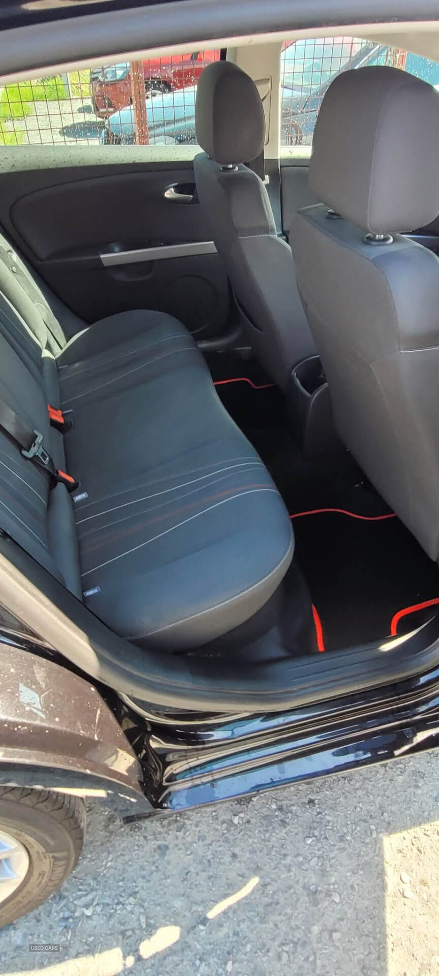 Seat Leon HATCHBACK in Down