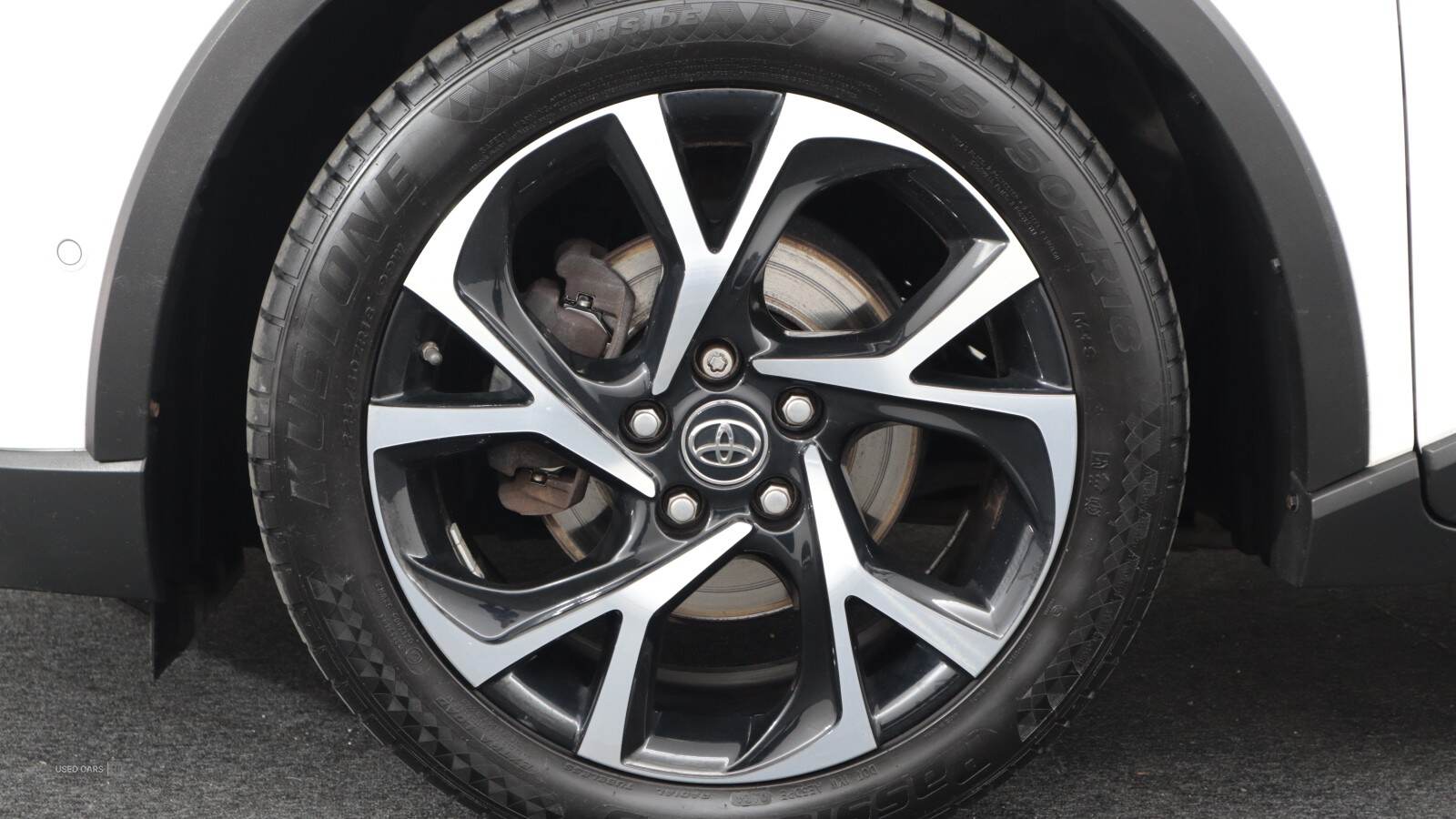 Jul 2019 Toyota C-HR 1.8 Hybrid Design 5dr CVT
