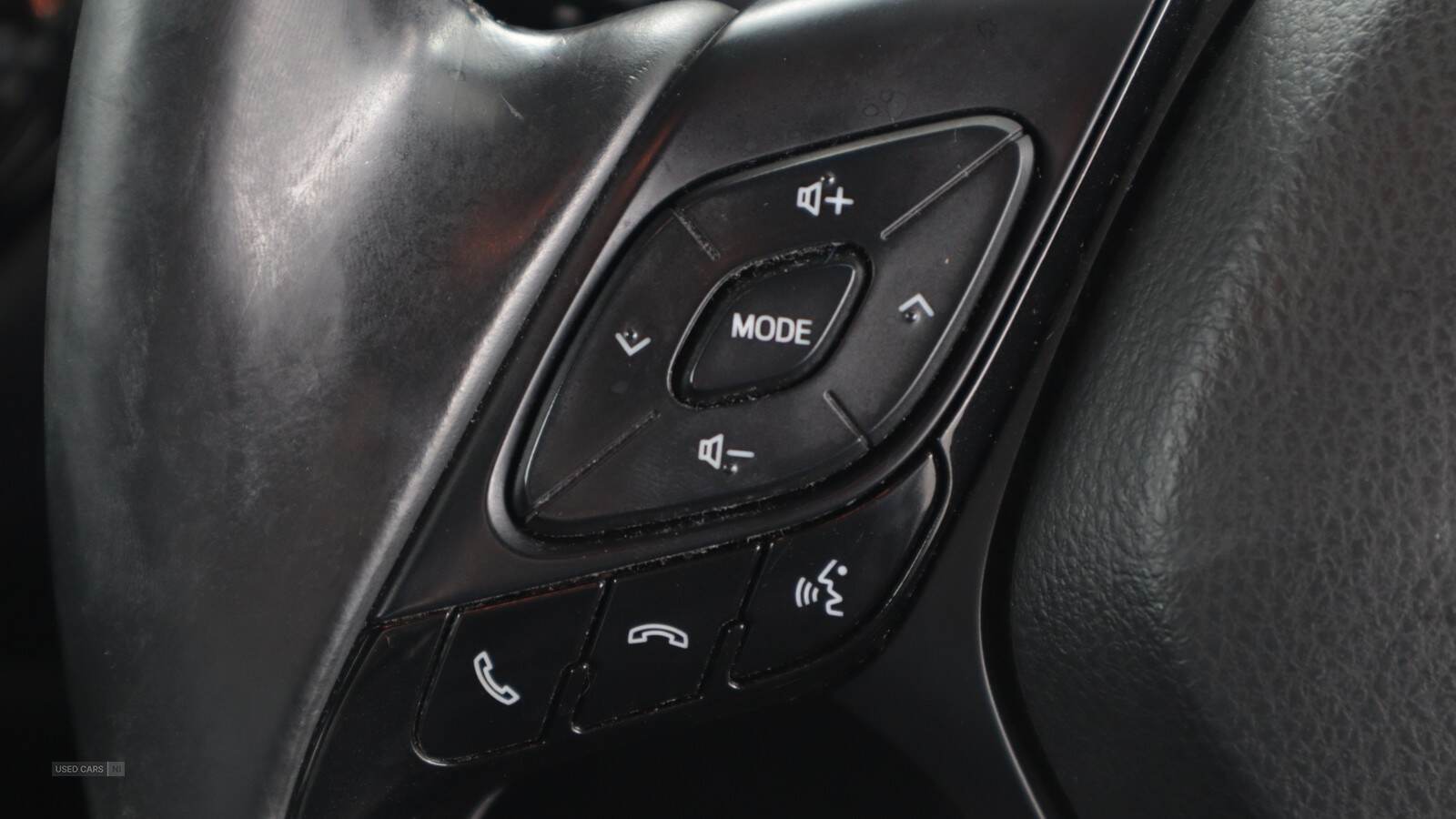 Jul 2019 Toyota C-HR 1.8 Hybrid Design 5dr CVT