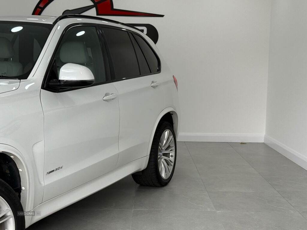 Dec 2015 BMW X5 xDrive30d M Sport 5dr Auto