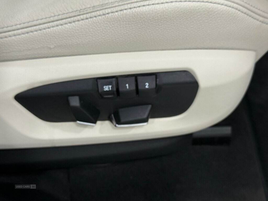 Dec 2015 BMW X5 xDrive30d M Sport 5dr Auto