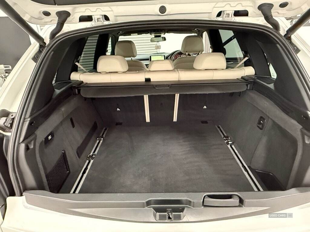 Dec 2015 BMW X5 xDrive30d M Sport 5dr Auto