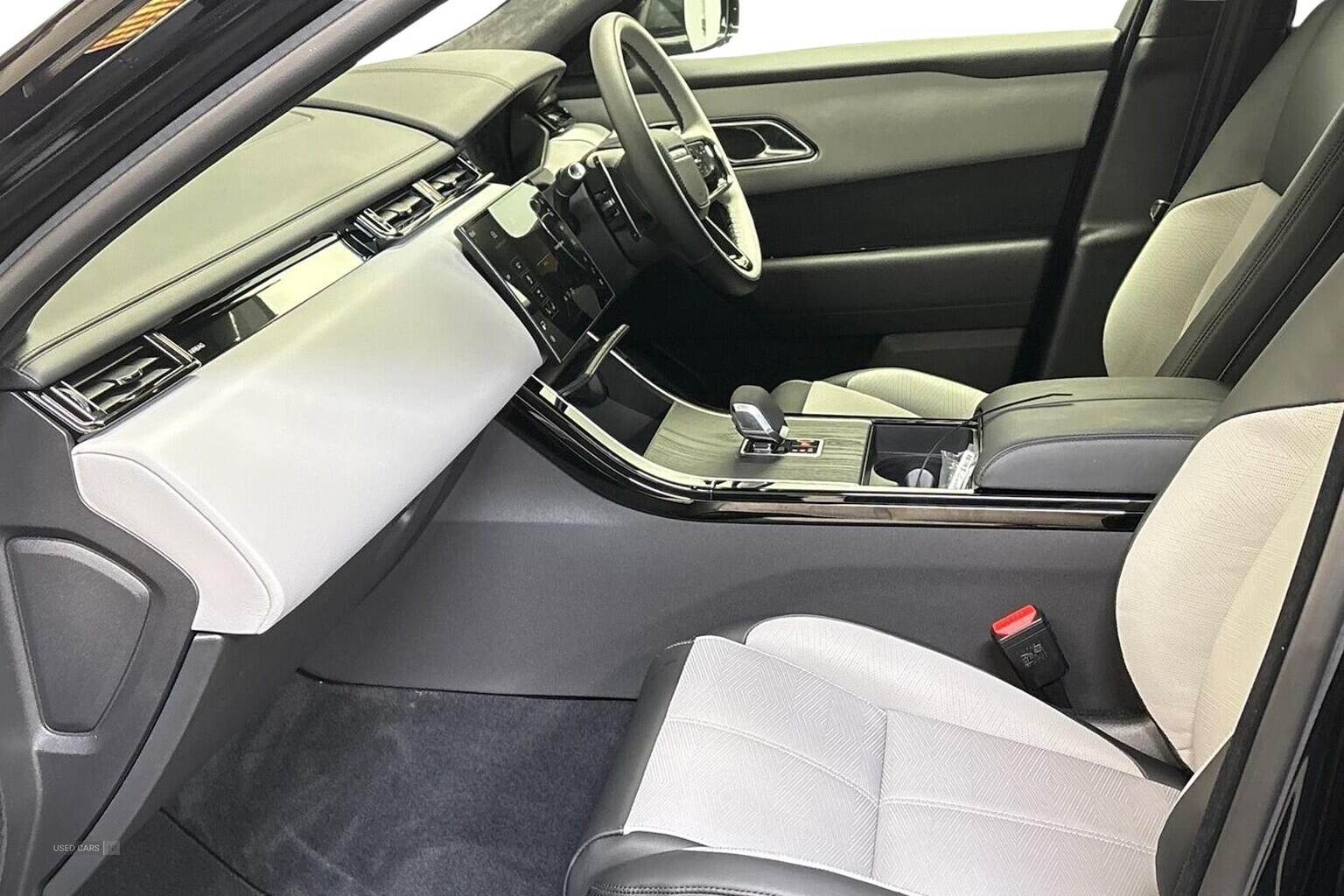  2025 Land Rover Range Rover Velar 2.0 D200 Mhev Autobiography 5Dr Auto [Revised]