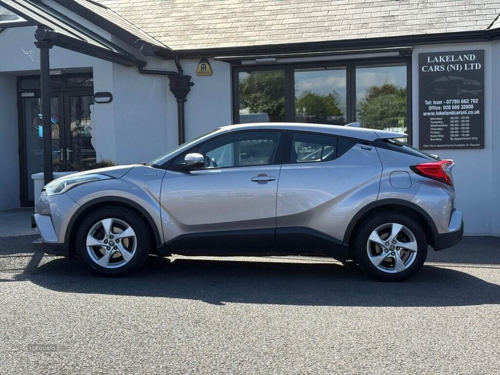 Jun 2017 Toyota C-HR 1.8 Hybrid Icon 5dr CVT