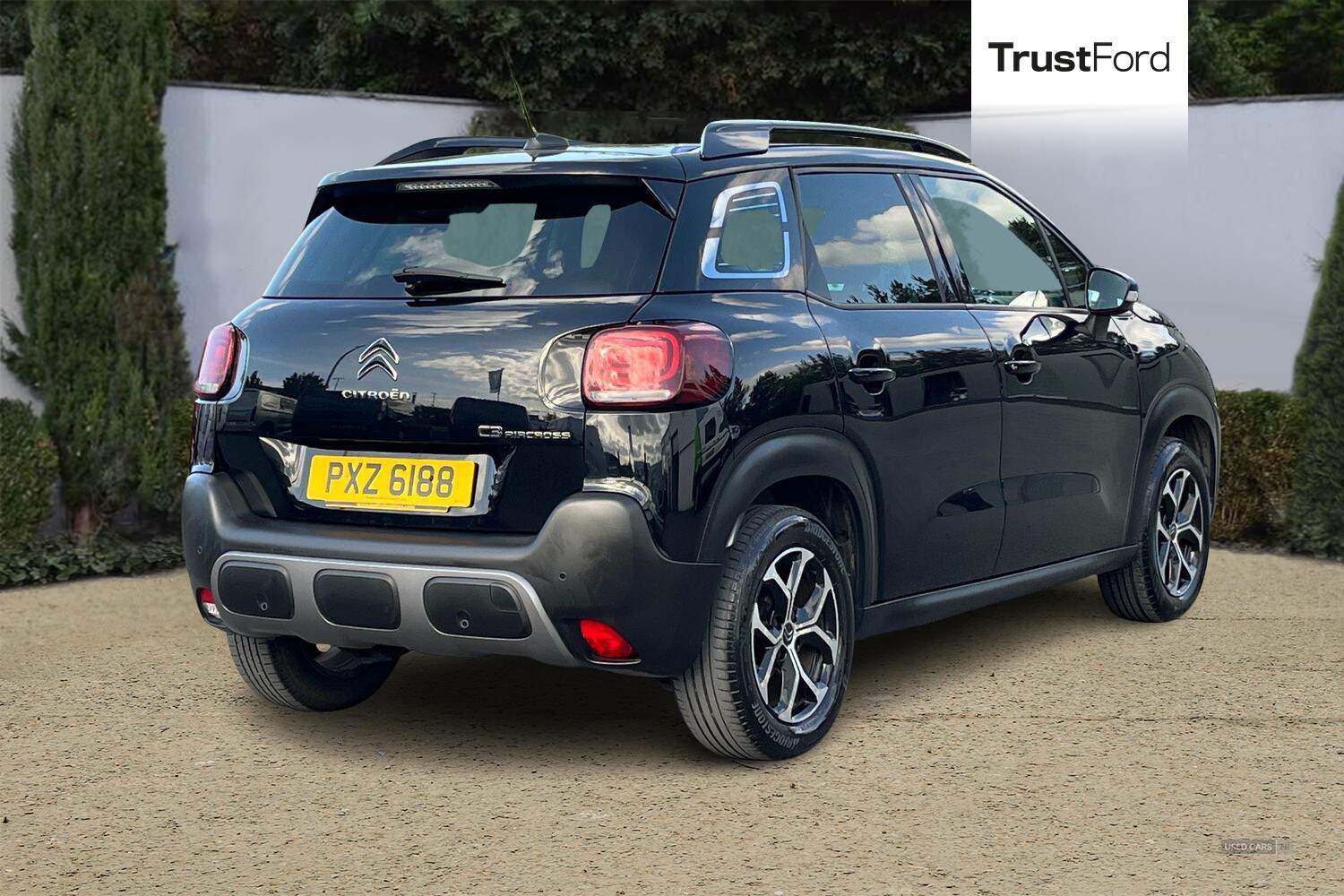 Aug 2021 Citroen C3 Aircross 1.2 PureTech 110 Shine 5dr