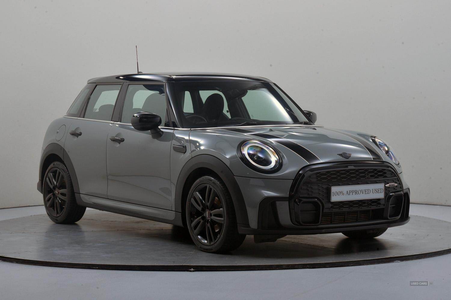 Mar 2022 MINI HATCHBACK 1.5 Cooper Sport 5dr