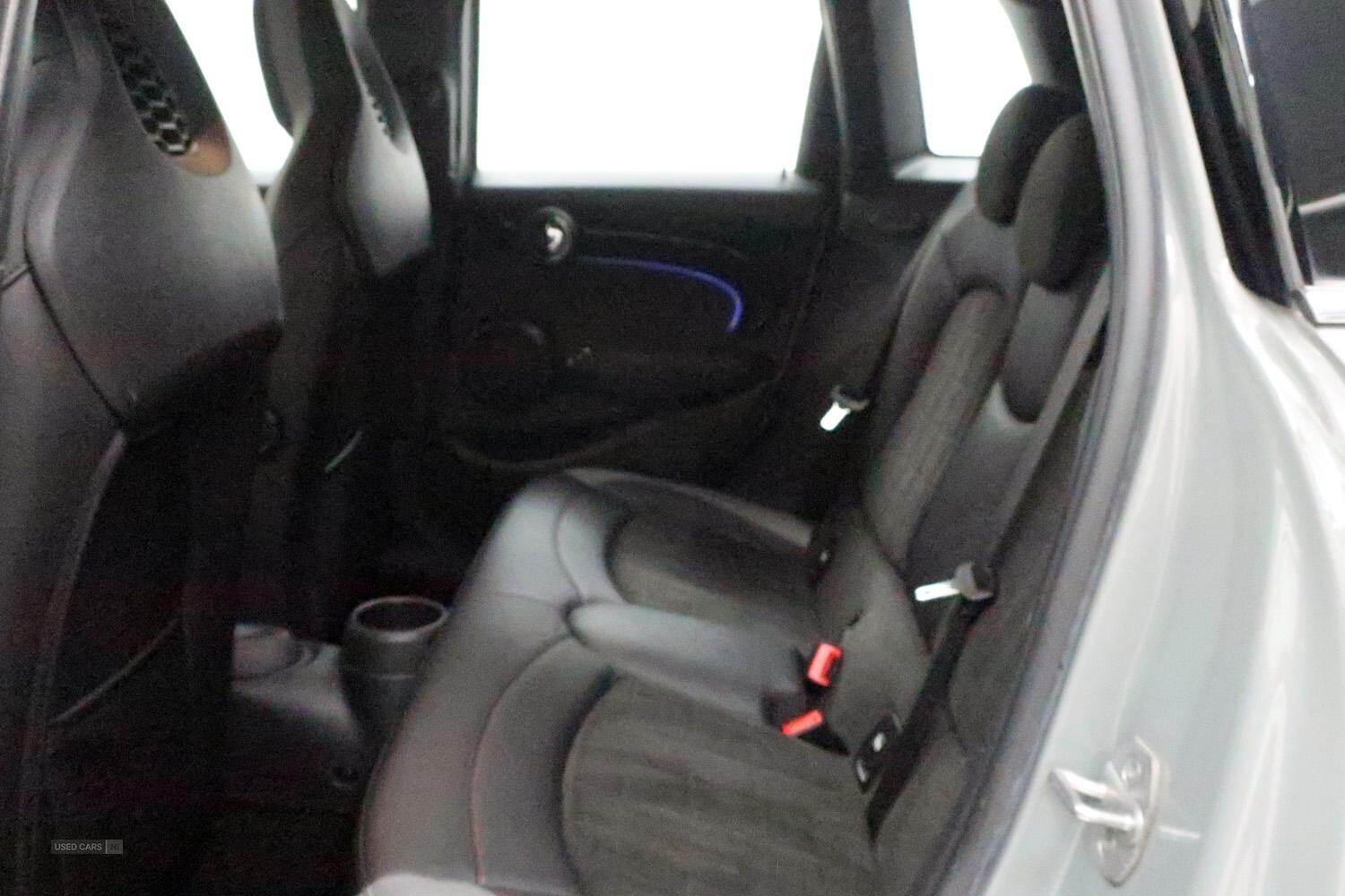 Mar 2022 MINI HATCHBACK 1.5 Cooper Sport 5dr